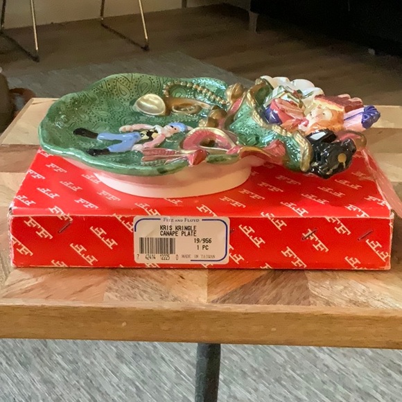 Fitz and Floyd Santa Mug and Plate - Picture 3 of 6